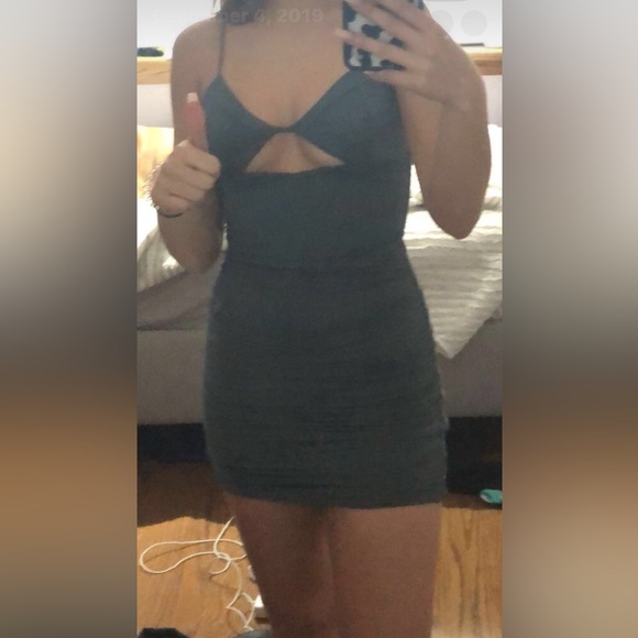 Grey chest cut out Tiger Mist dress - Picture 2 of 3